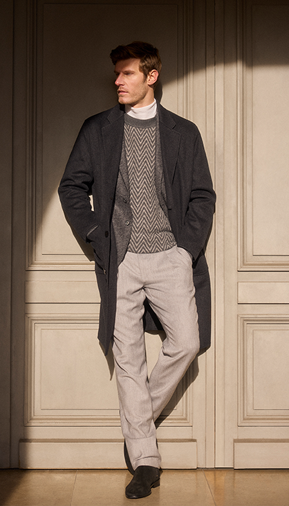 Casual Business Light pants, comfy jumper matched with jacket and coat