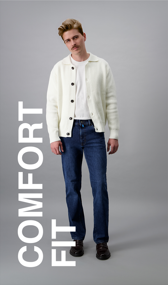 Comfort Man wearing a comfort fit jeans