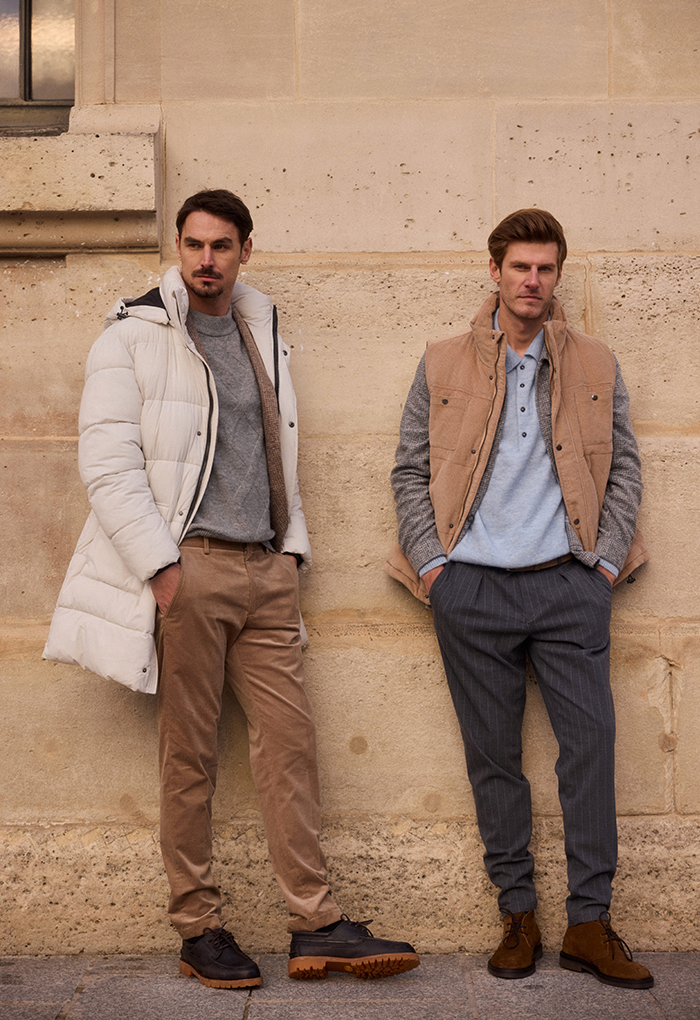 pierre cardin key look Two men leaning on a wall in a layering oufit