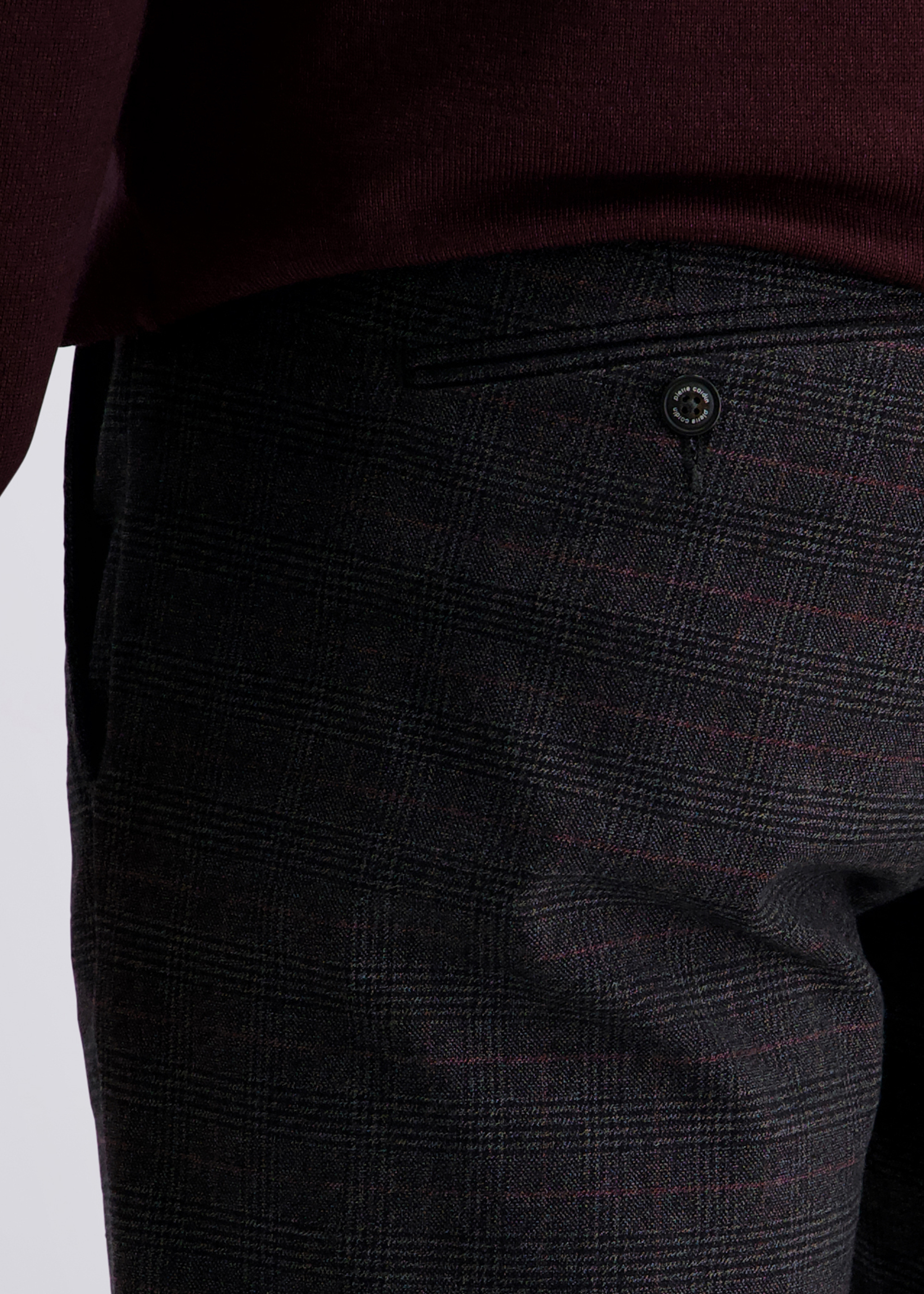 Calais Hose mit feinem Karomuster, Gray Pinstripe Detailansicht 2