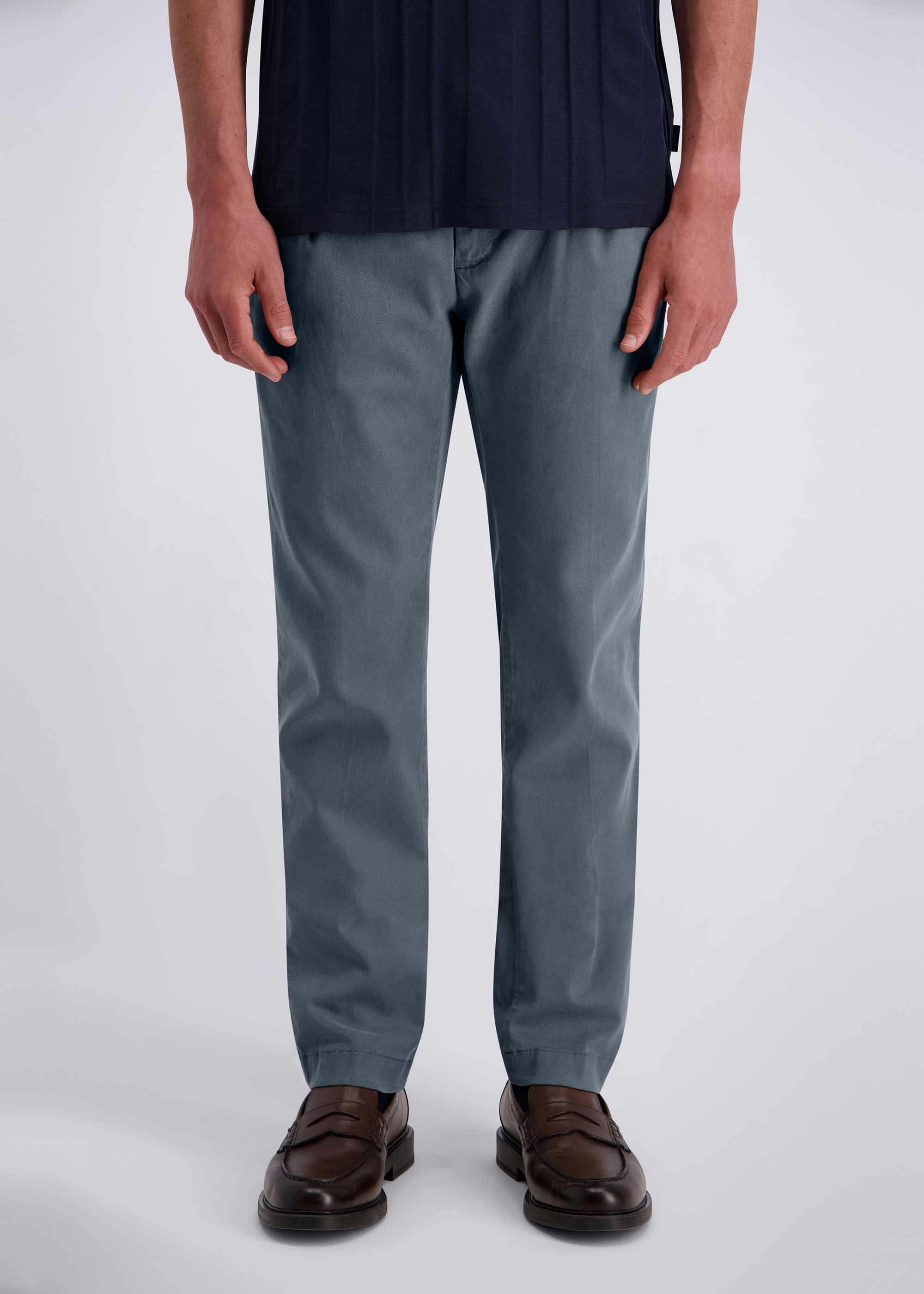 Chino im Tapered Fit, Salute Frontansicht