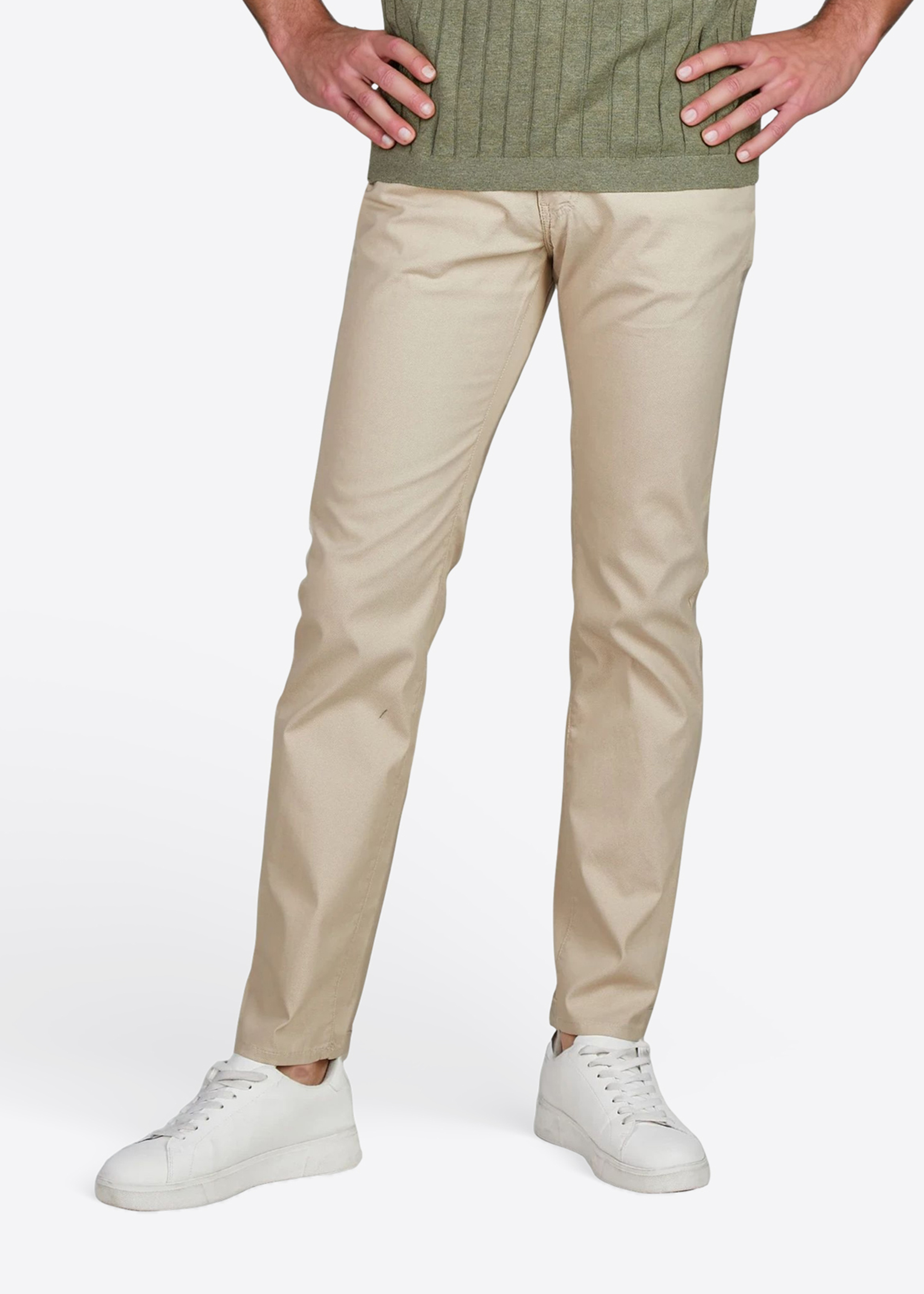 Hose Lyon mit Dornschlaufe für die Gürtelschnalle, Twill Frontansicht