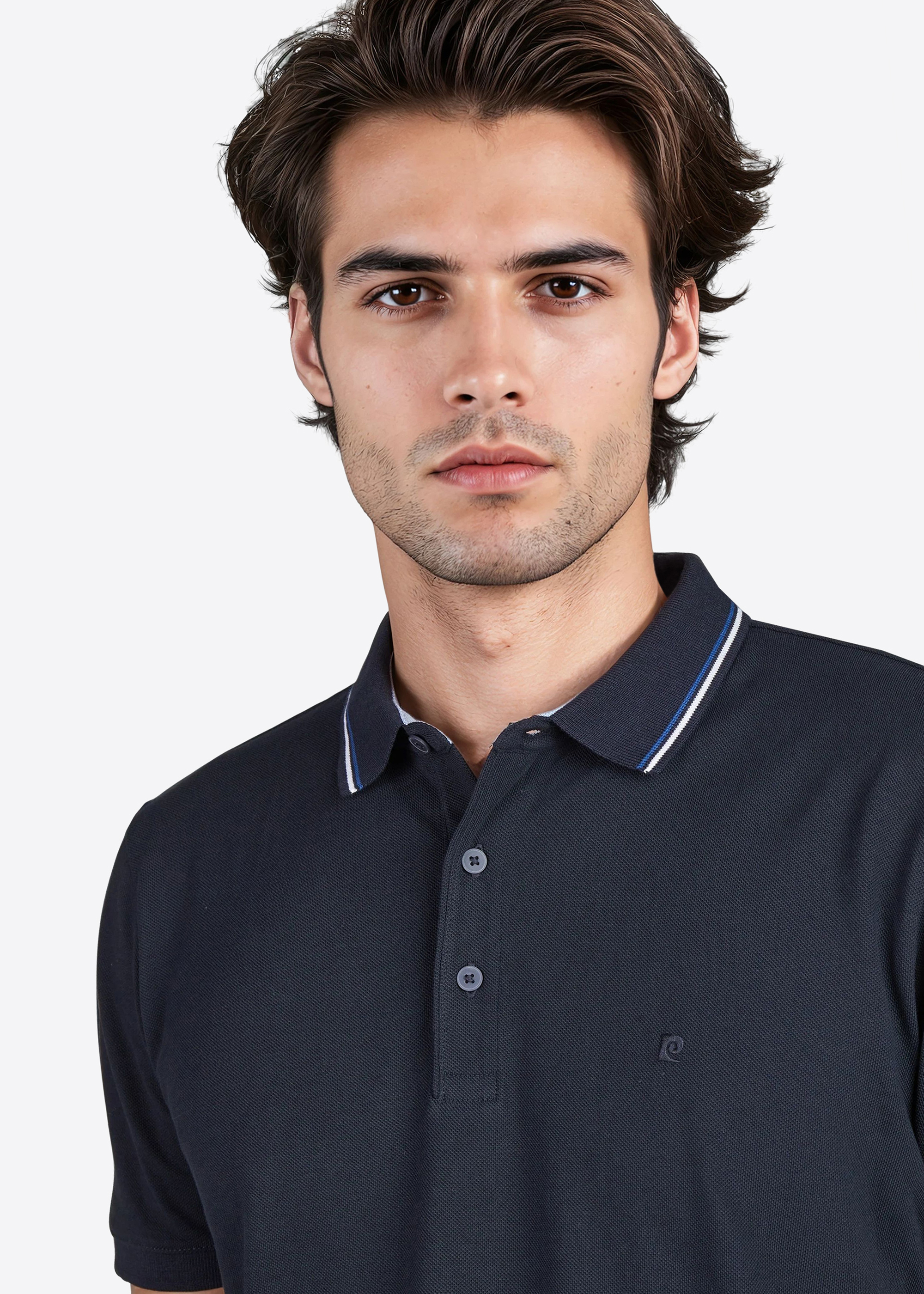 Polo-Shirt mit klassischem Polo-Kragen, Salute Detailansicht 2