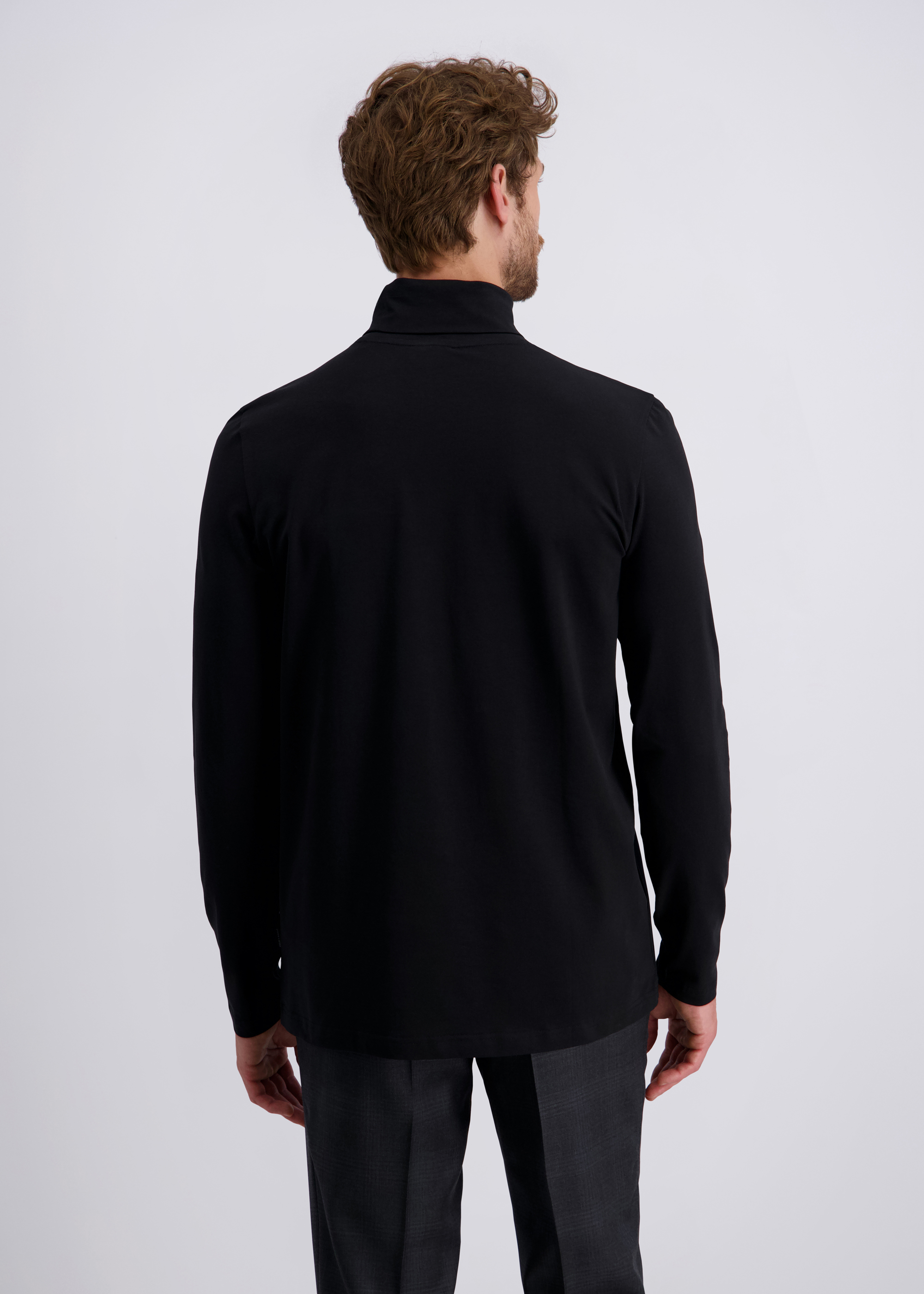 Essential Komfort Langarmshirt, uni, Schwarz Detailansicht 1