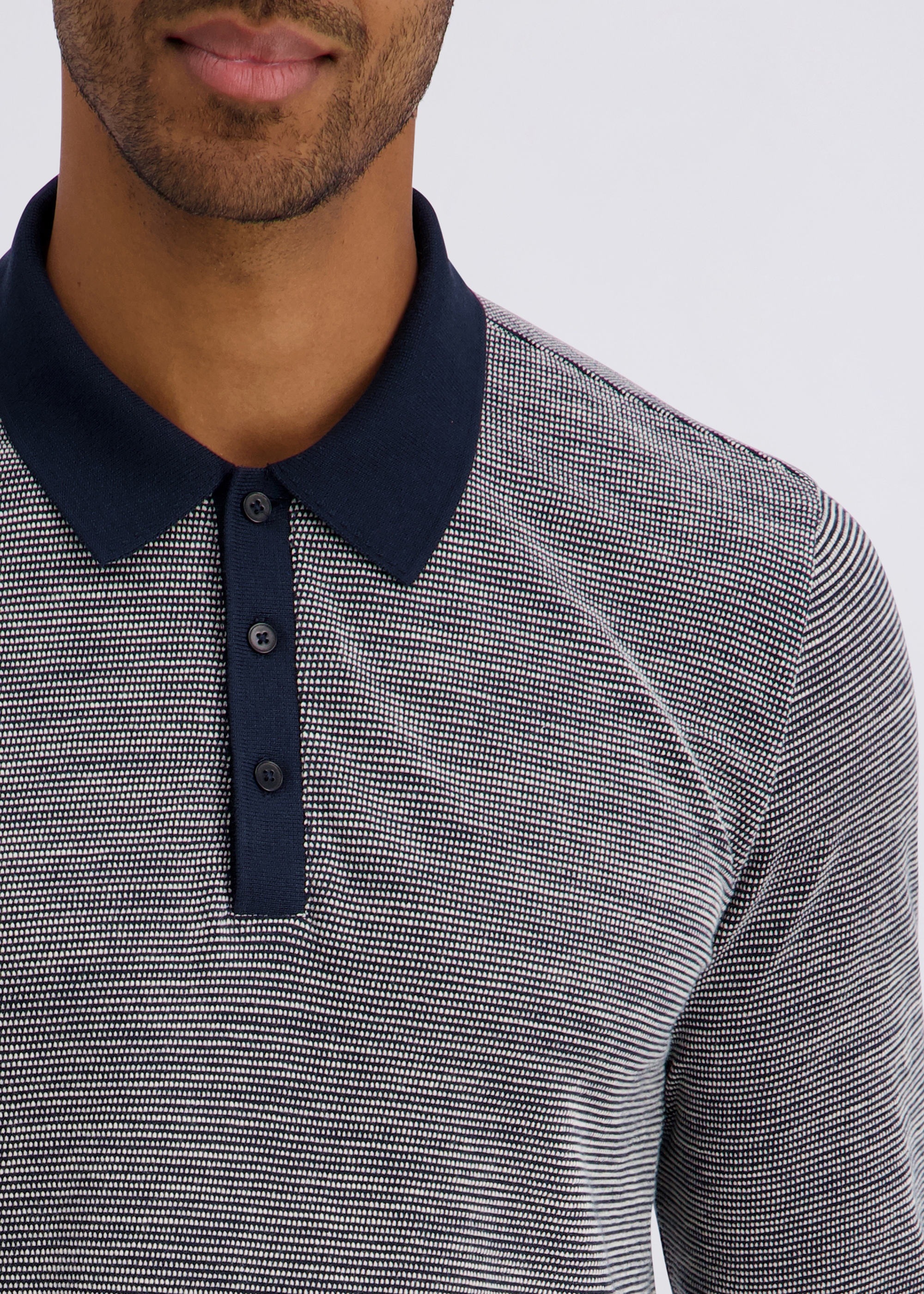 Langarm-Poloshirt in Modern Fit, Salute Detailansicht 2