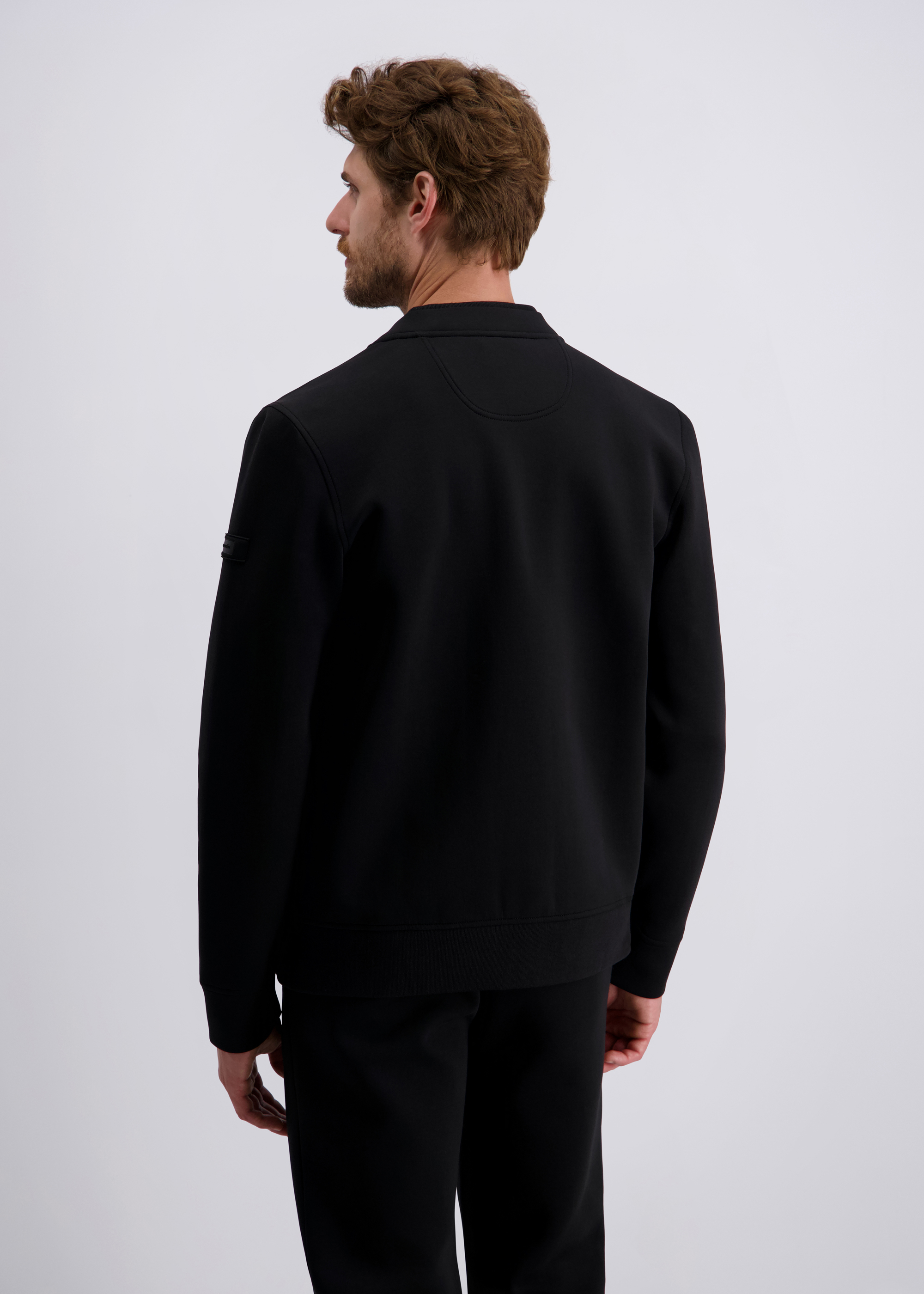 Must-have Sweatjacke im Regular Fit, Schwarz Detailansicht 1