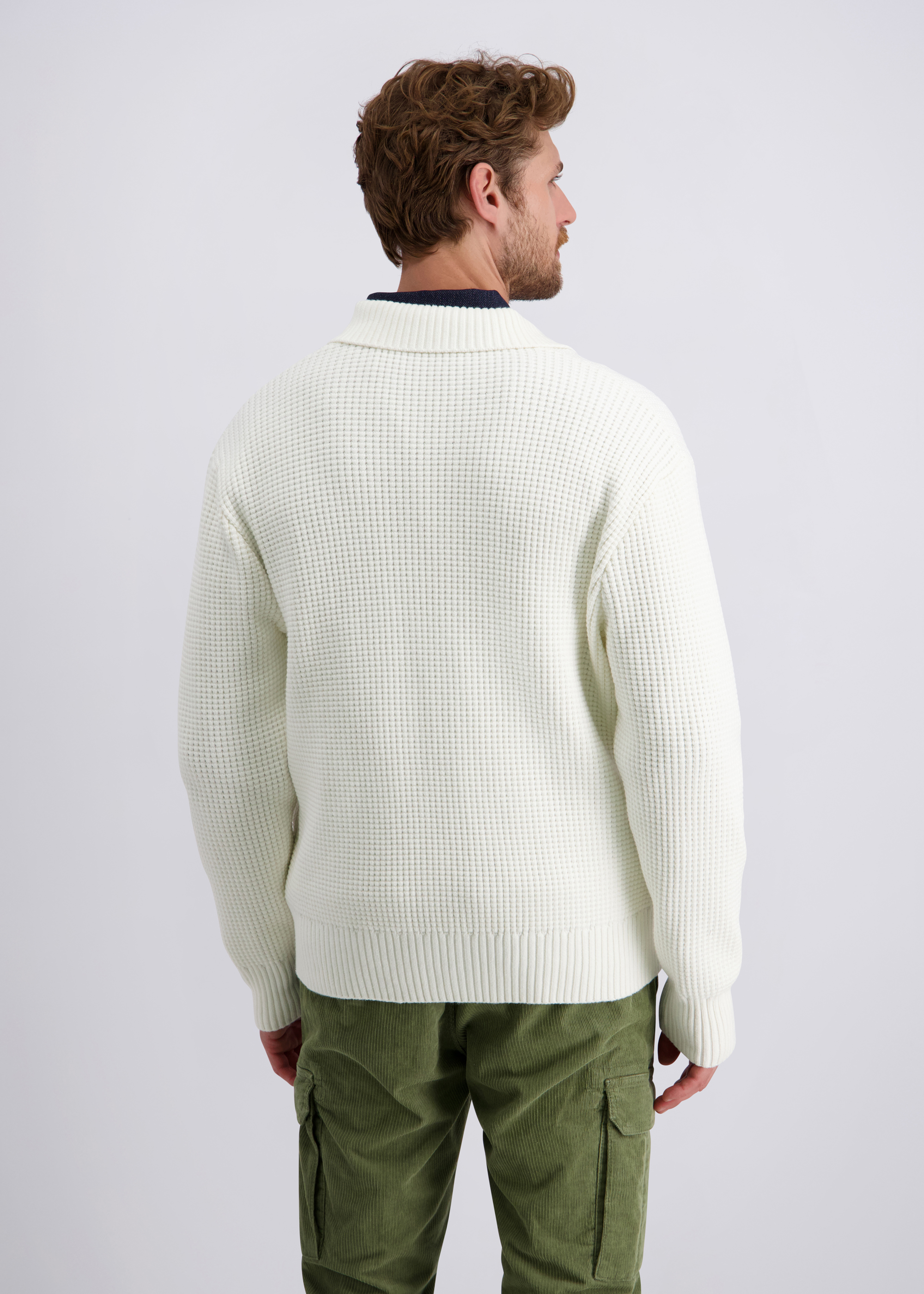 Trendige  Strickjacke mit Polo-Kragen, Elfenbein Detailansicht 1