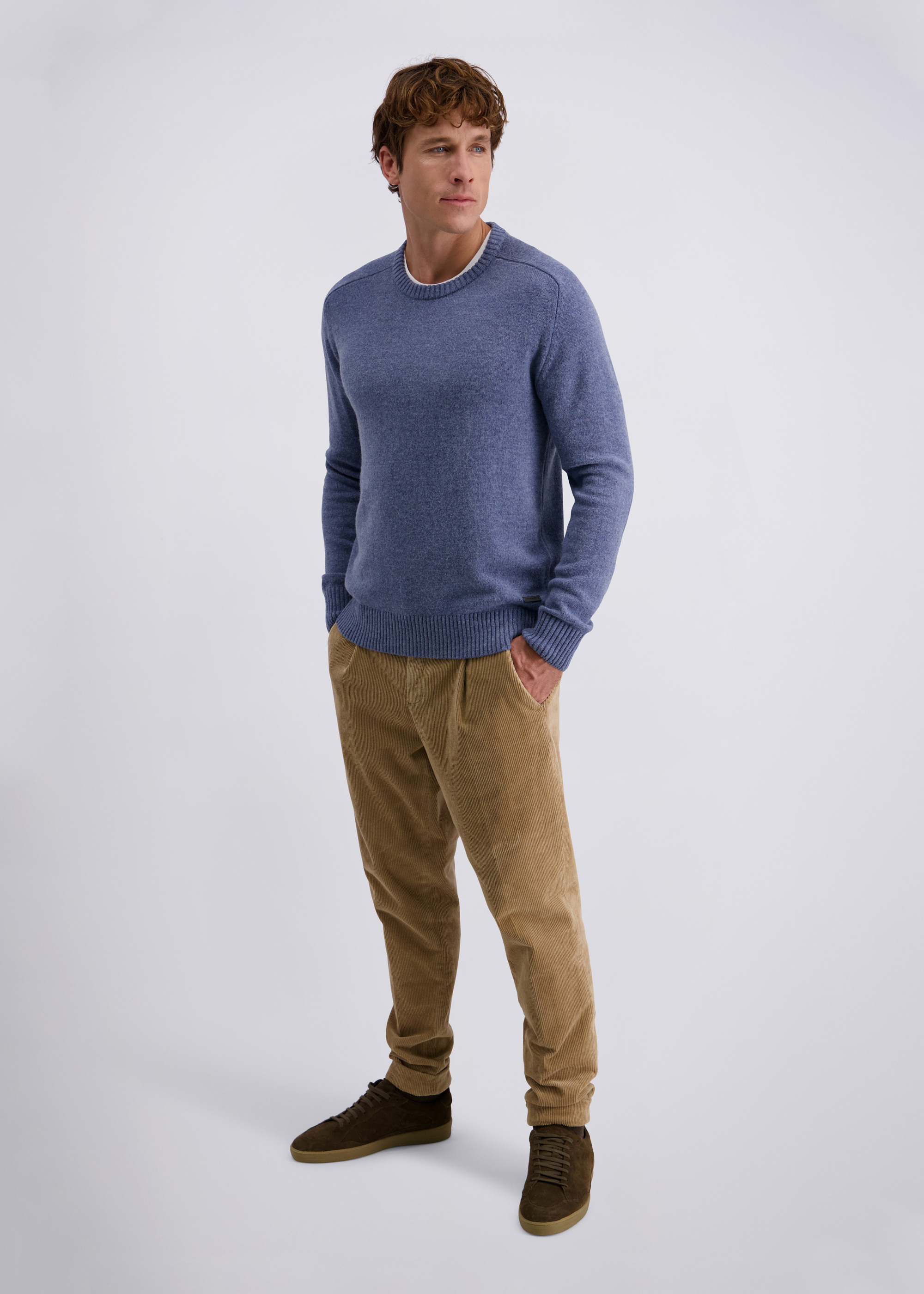 Strickpullover mit Rundhalsausschnitt, Raglanärmeln und Ärmelpatches, Bering Sea Rückansicht