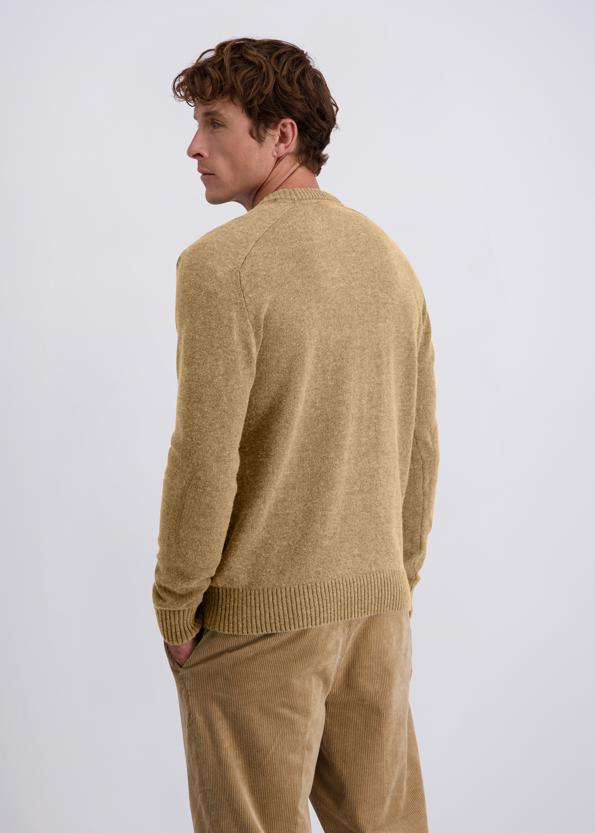 Strickpullover mit Rundhalsausschnitt, Raglanärmeln und Ärmelpatches, Lark Detailansicht 1