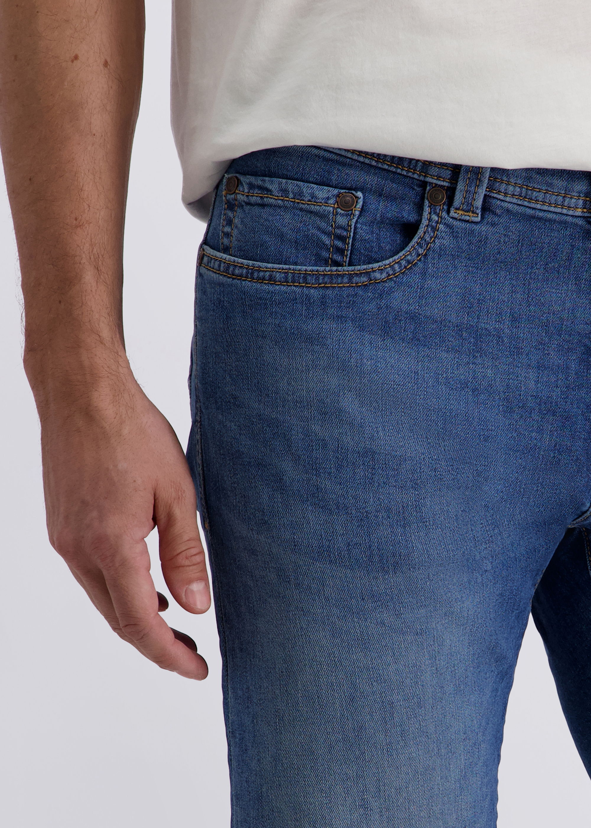 5-Pocket Short Sisteron im Regular Fit, blue used buffies Detailansicht 2