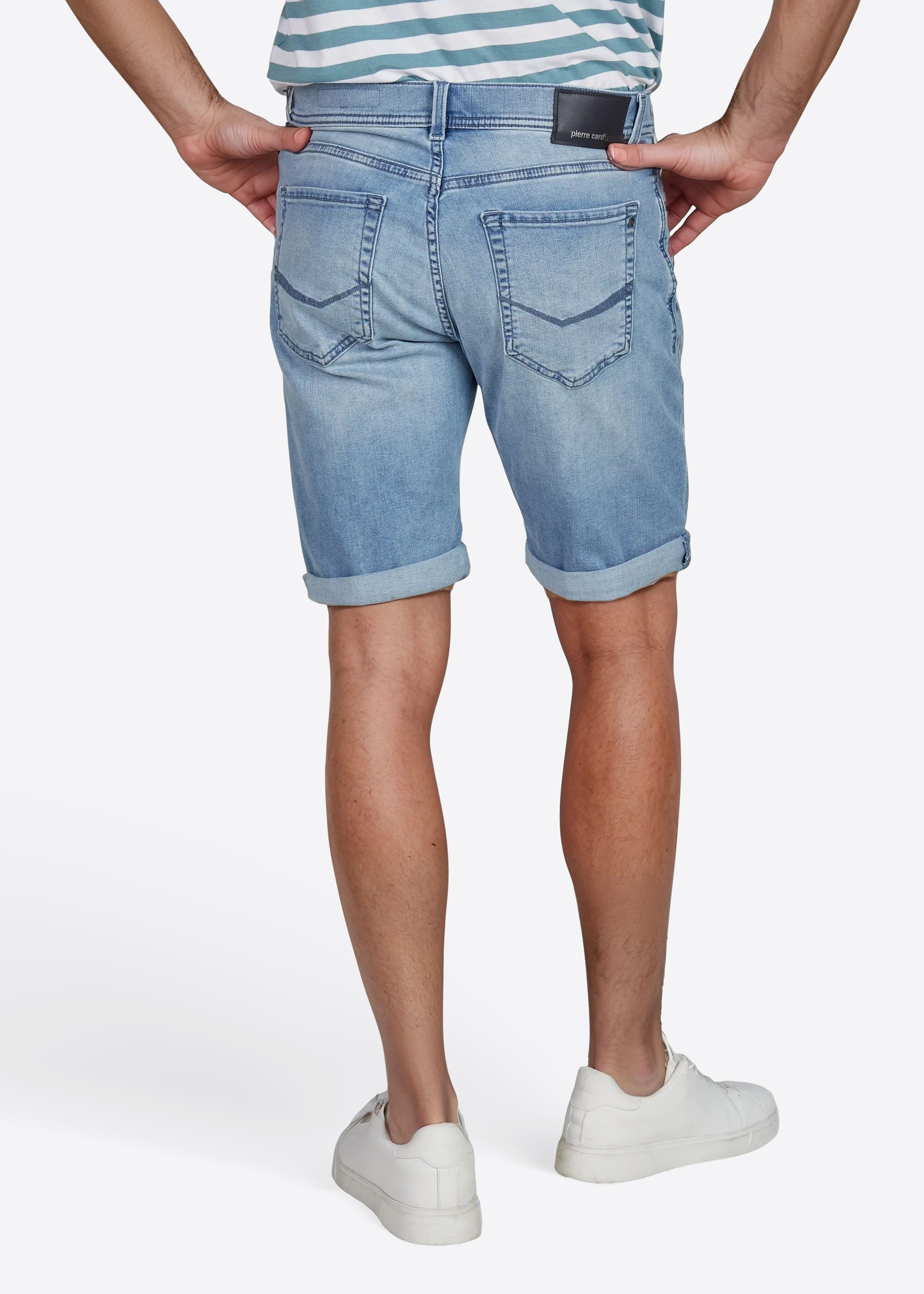 Bermuda Sisteron mit Dornschlaufe für die Gürtelschnalle, sky blue used buffies Detailansicht 1