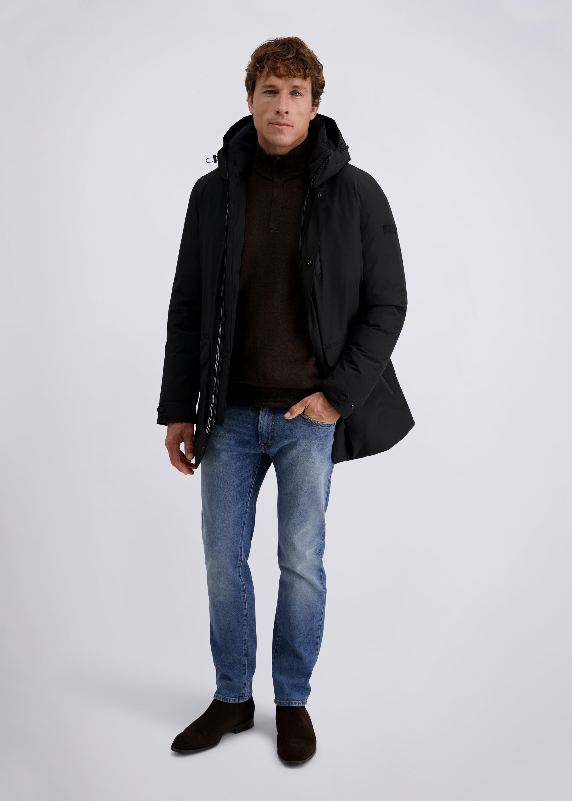 Zeitloser Winterparka, Schwarz Rückansicht