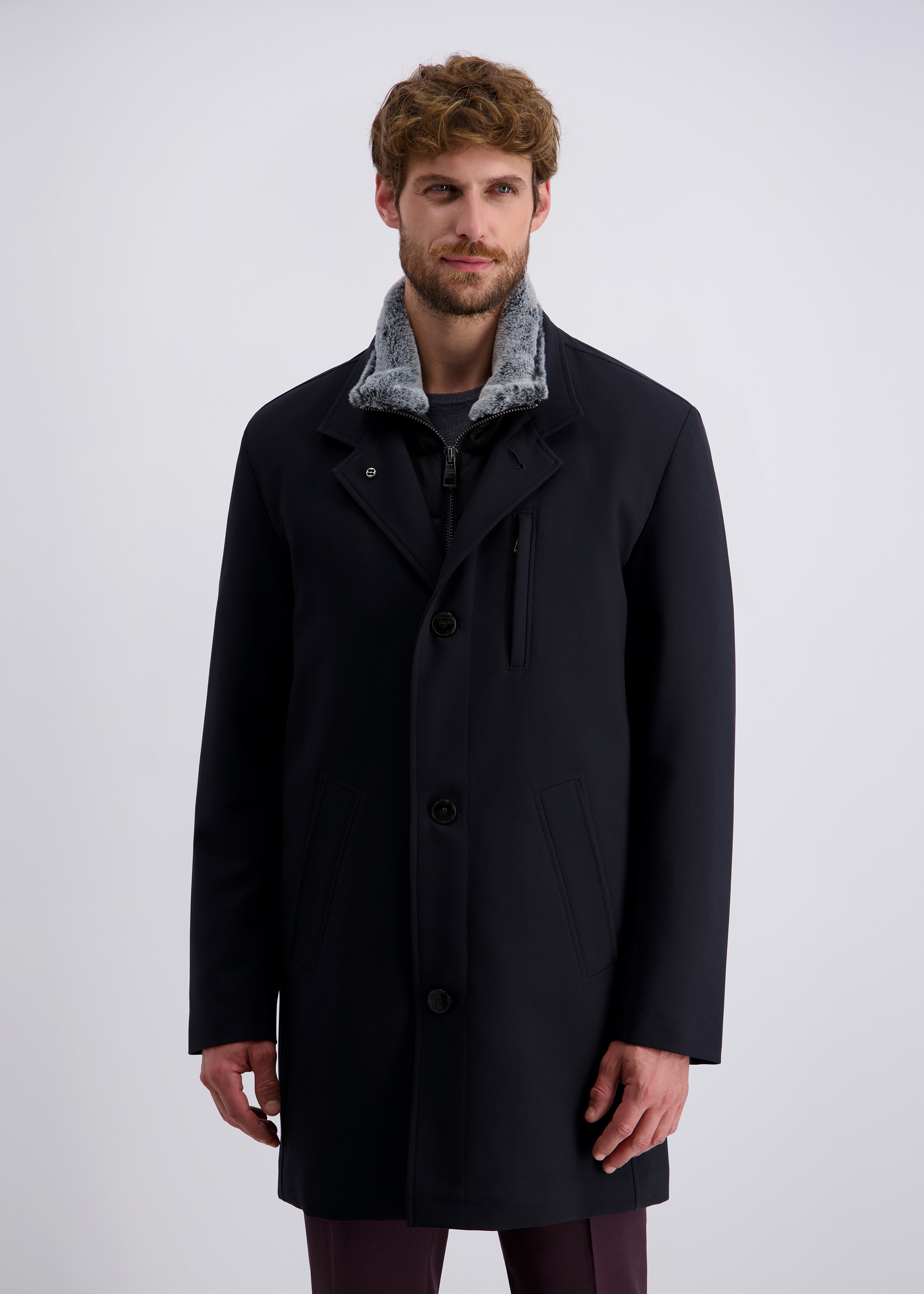 Mantel, Schwarz Frontansicht